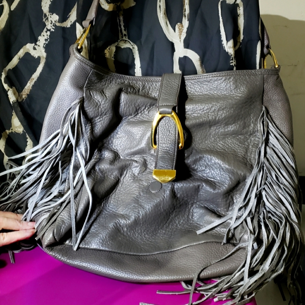 GILI shoulder bag